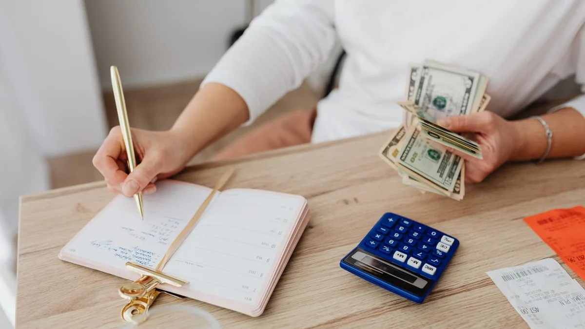Gestion des revenus et du budget d'une activité - illustration de l'article Quel est le salaire d'un thérapeute, psychopraticien, coach personnel ou coach de vie ?